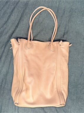 Vintage Luxury Via De Ginori Classic Genuine Leather Tulip Tote Bag - Blush Pink